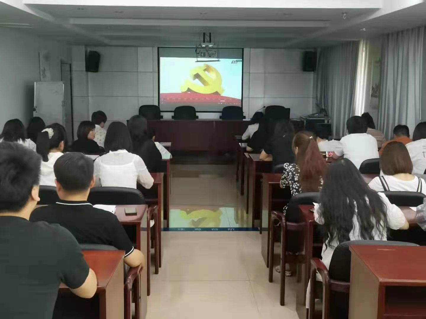 4-210Q3103332561 J9.COM(中国集团)官方网站